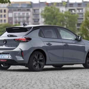 OPEL - CORSA