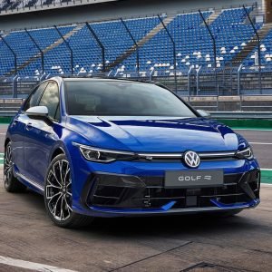 VOLKSWAGEN - GOLF 8